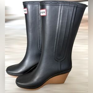HUNTER Black Jessica Rubber Wedge Platform Boots. Size: UK 3 / EU 35-36/ US 5
